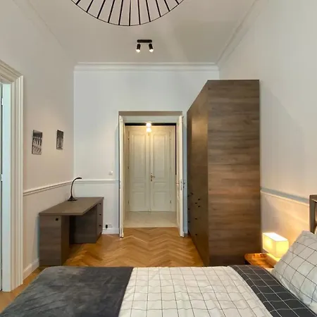 Διαμέρισμα Beautiful Apartment In The Heart Of Krakow. Krasków